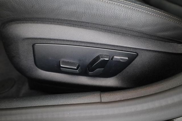 BMW 5er Touring 520 i Sport Line 520i Line, Navi, el. Klappe, Shadow, Sitzheizung 