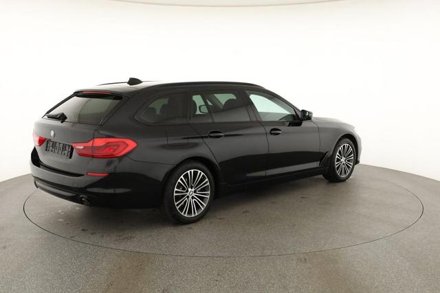 BMW 5er Touring 520 i Sport Line 520i Line, Navi, el. Klappe, Shadow, Sitzheizung 