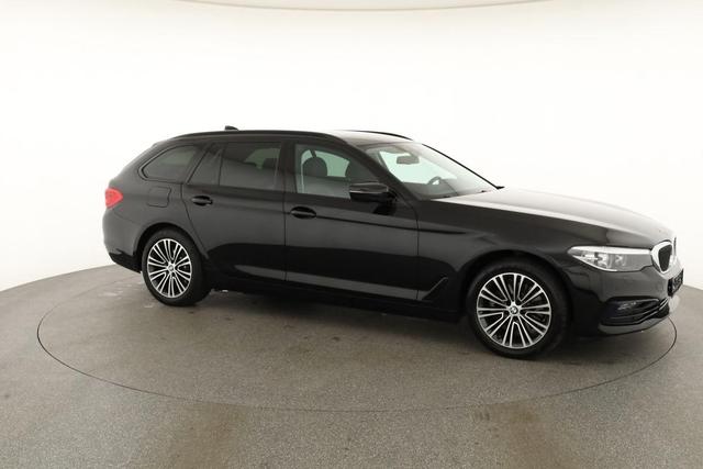 BMW 5er Touring 520 i Sport Line 520i Line, Navi, el. Klappe, Shadow, Sitzheizung 