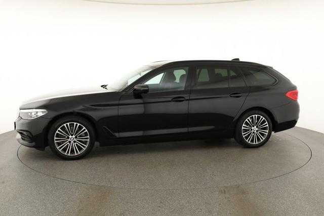 BMW 5er Touring 520 i Sport Line 520i Line, Navi, el. Klappe, Shadow, Sitzheizung 