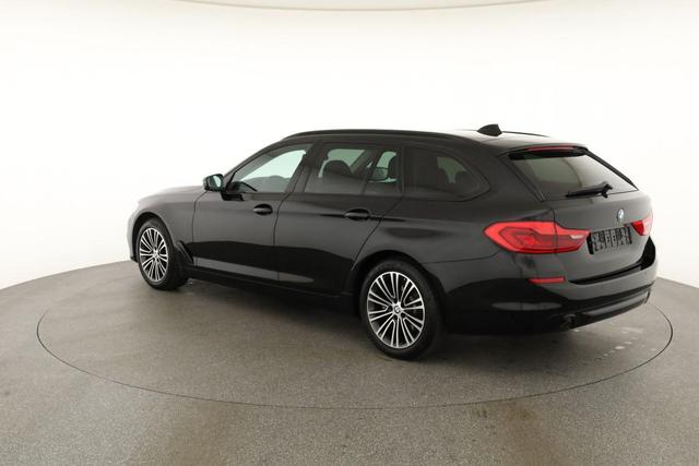 BMW 5er Touring 520 i Sport Line 520i Line, Navi, el. Klappe, Shadow, Sitzheizung 