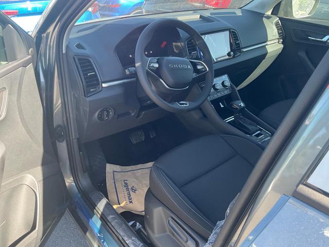 Skoda Karoq - Selection 4x4 2.0 TDI DSG Selection, AHK, LED, Kamera, Winter, 4 J.-Garantie