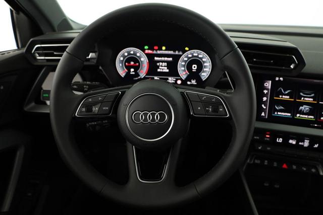 Audi A3 Sportback TFSI 110 kW S line 35 S-tronic S-LINE, AHK, Matrix, Navi, el. Klappe, Kamera, Winter, 3 J.-Garantie 