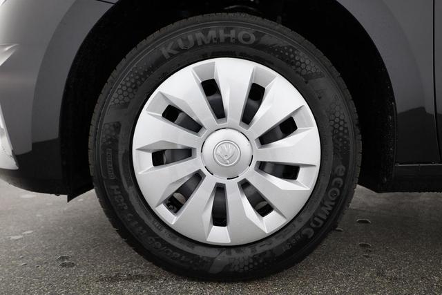 Skoda Fabia Selection 1.0 TSI Selection, AHK, Tempomat, Ladeboden, Park, Winterpaket, SmartLink, 4-J Garantie 