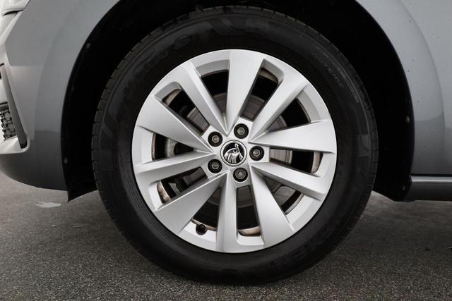 Skoda Scala Style 1.5 TSI DSG Style, Pano, LED, Winter, 16-Zoll, Garantie 