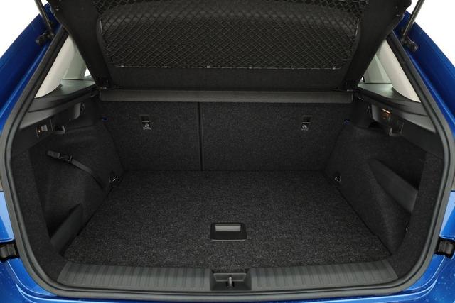 Skoda Kamiq Selection 1.0 TSI DSG Selection, AHK, LED, Kamera, Winter, 16-Zoll, 4 J.-Garantie 