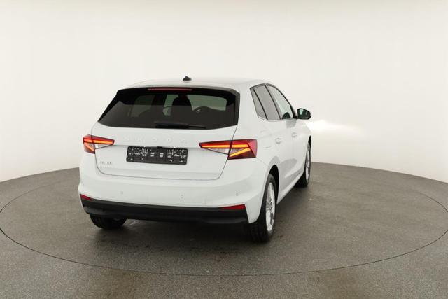 Skoda Fabia Selection 1.0 TSI DSG Selection, LED, Kamera, Side, ACC, Winter, Ladeboden, sofort 