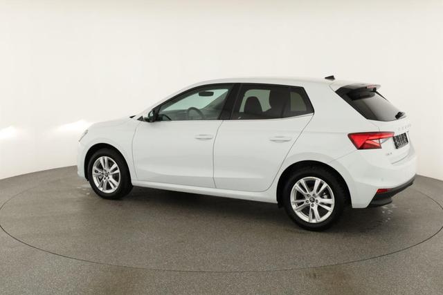 Skoda Fabia Selection 1.0 TSI DSG Selection, LED, Kamera, Side, ACC, Winter, Ladeboden, sofort 