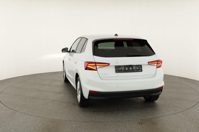 Skoda Fabia Selection 1.0 TSI DSG Selection, LED, Kamera, Side, ACC, Winter, Ladeboden, sofort 