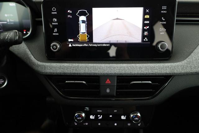 Skoda Kamiq Selection 1.5 TSI DSG Selection, LED, Kamera, Winter, Ladeboden, 16-Zoll, 4 J.-Garantie 