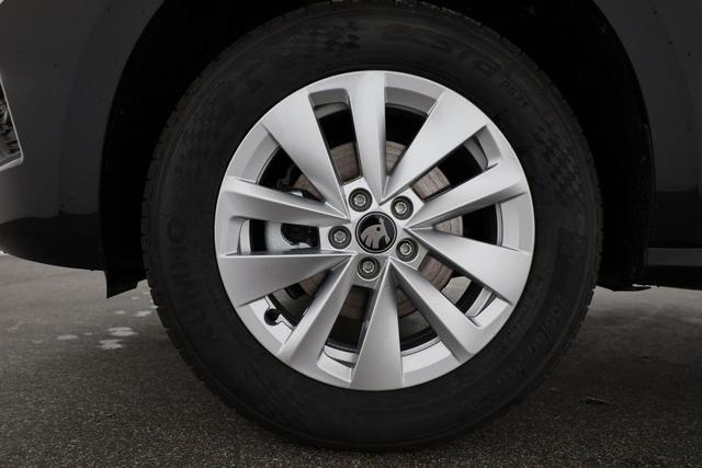 Skoda Kamiq Selection 1.5 TSI DSG Selection, LED, Kamera, Winter, Ladeboden, 16-Zoll, 4 J.-Garantie 