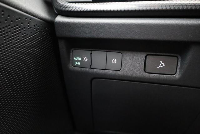 Skoda Elroq 60 Selection Selection, 19-Zoll, Navi, Kamera, Side, Winter, 4 J.-Garantie, sofort 