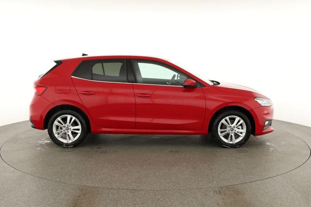 Skoda Fabia Selection 1.0 TSI DSG Selection, LED, Kamera, Side, ACC, Winter, Ladeboden, sofort 