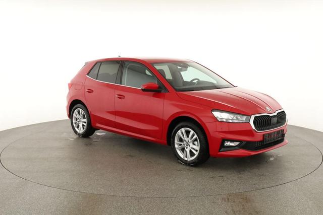 Skoda Fabia Selection 1.0 TSI DSG Selection, LED, Kamera, Side, ACC, Winter, Ladeboden, sofort 