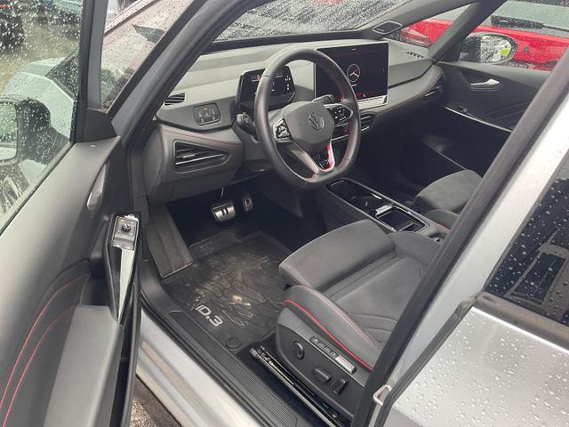 Volkswagen ID.3 - GTX 210 kW kW, HuD, H&K, IQ.Light, Kamera, Winter, 20-Zoll