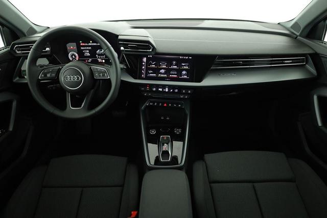 Audi A3 allstreet TFSI quattro 150 kW S-Tronic, Navi, 18-Zoll, 5-J. Garantie 