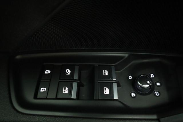 Audi A3 allstreet TFSI quattro 150 kW S-Tronic, Navi, 18-Zoll, 5-J. Garantie 