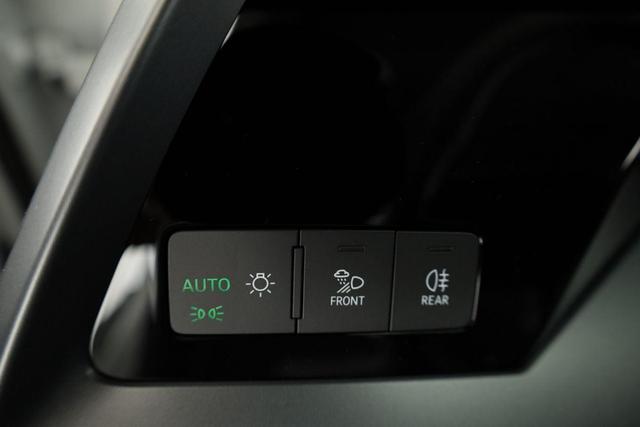 Audi A3 allstreet TFSI quattro 150 kW S-Tronic, Navi, 18-Zoll, 5-J. Garantie 