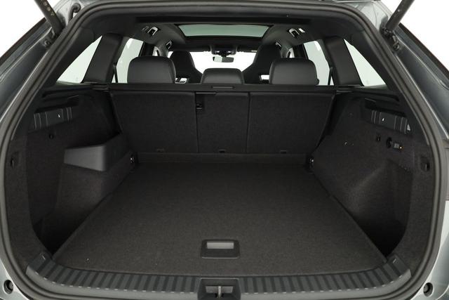 Skoda Kodiaq 2.0 TDI 142 kW 4x4 Sportline DSG Sportline, Pano, AHK, Navi, Matrix, el. Klappe, Side, Winter, 19-Zoll 