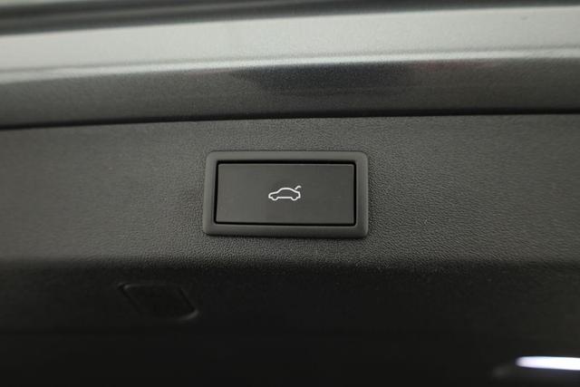 Skoda Kodiaq 2.0 TDI 142 kW 4x4 Sportline DSG Sportline, Pano, AHK, Navi, Matrix, el. Klappe, Side, Winter, 19-Zoll 