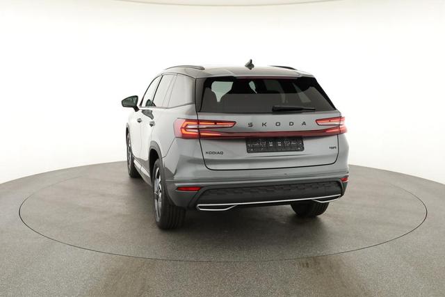 Skoda Kodiaq 2.0 TDI 142 kW 4x4 Sportline DSG Sportline, Pano, AHK, Navi, Matrix, el. Klappe, Side, Winter, 19-Zoll 