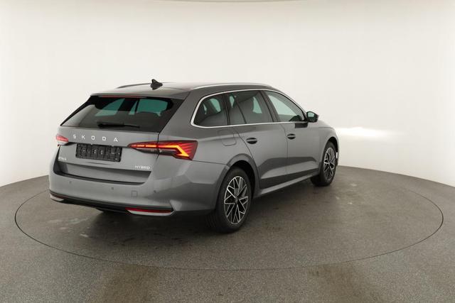 Skoda Octavia Combi 1.5 TSI mHEV 110 kW Selection DSG Selection, AHK, Navi, FS-beheizbar, Side, Winter, 17-Zoll 