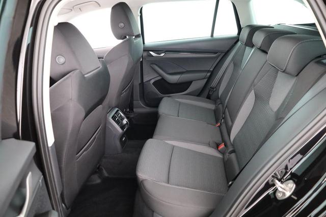 Skoda Octavia Combi 1.5 TSI mHEV 110 kW Selection DSG Selection, AHK, Navi, FS-beheizbar, Side, Winter, 17-Zoll 
