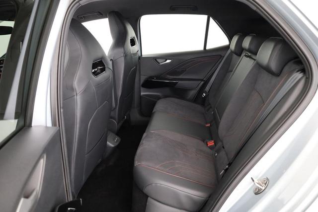Volkswagen ID.3 GTX 210 kW kW, HuD, H&K, IQ.Light, Kamera, Winter, 20-Zoll 