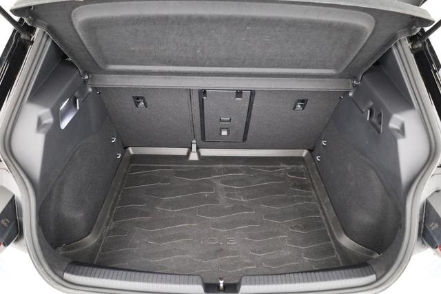 Volkswagen ID.3 GTX 210 kW kW, HuD, H&K, IQ.Light, Kamera, Winter, 20-Zoll 