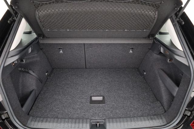 Skoda Kamiq Selection 1.0 TSI DSG Selection, AHK, LED, Kamera, Winter, 16-Zoll, 4 J.-Garantie 