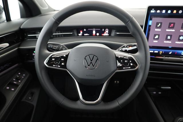 Volkswagen ID.7 Limousine Pro 210 kW Black, HuD, IQ.Light, IQ.Drive, AreaView, Side, Winter, 20-Zoll 