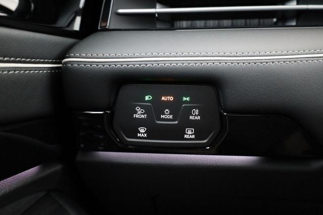 Volkswagen ID.7 Limousine Pro 210 kW Black, HuD, IQ.Light, IQ.Drive, AreaView, Side, Winter, 20-Zoll 