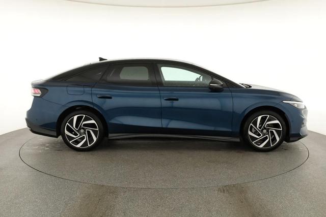 Volkswagen ID.7 Limousine Pro 210 kW Black, HuD, IQ.Light, IQ.Drive, AreaView, Side, Winter, 20-Zoll 