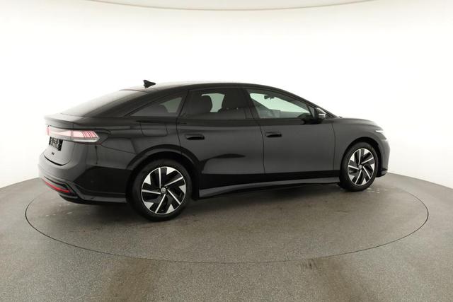 Volkswagen ID.7 Limousine Pro 210 kW Black, AHK, HuD, IQ.Light, IQ.Drive, AreaView, Side, Winter, 19-Zoll 