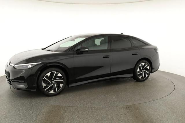 Volkswagen ID.7 Limousine Pro 210 kW Black, AHK, HuD, IQ.Light, IQ.Drive, AreaView, Side, Winter, 19-Zoll 