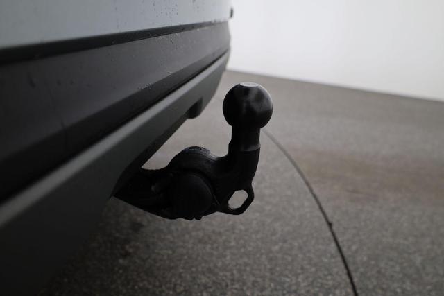 Skoda Kamiq Selection 1.5 TSI DSG Selection, AHK, LED, Kamera, Ladeboden, Winter, 16-Zoll 