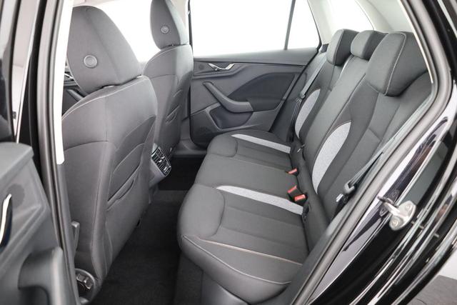 Skoda Kamiq Selection 1.0 TSI DSG Selection, LED, Kamera, Winter, Ladeboden, 16-Zoll, 4.J-Garantie 