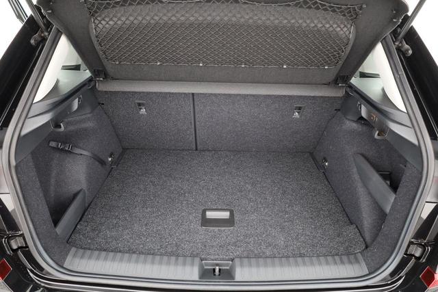 Skoda Kamiq Selection 1.0 TSI DSG Selection, LED, Kamera, Winter, Ladeboden, 16-Zoll, 4.J-Garantie 
