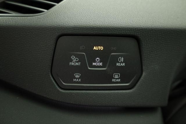 Volkswagen ID.3 GTX Performance 240 kW Fire+Ice kW, HuD, IQ.Drive, IQ.Light, H&K, W&Atilde;&curren;rmepumpe, 20-Zoll, 3 J.-Garantie 