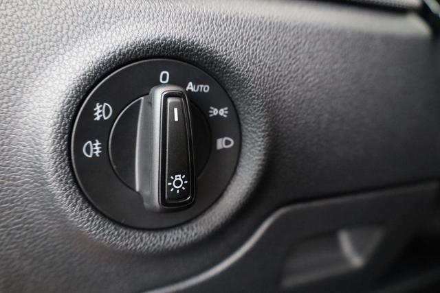 Skoda Fabia Tour 1.0 TSI DSG Tour, LED, Kamera, ACC, Winter, 1. Hand 