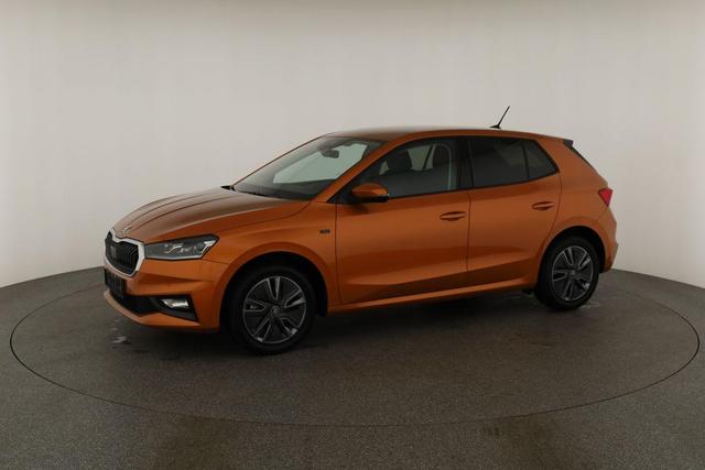 Skoda Fabia Tour 1.0 TSI DSG Tour, LED, Kamera, ACC, Winter, 1. Hand 