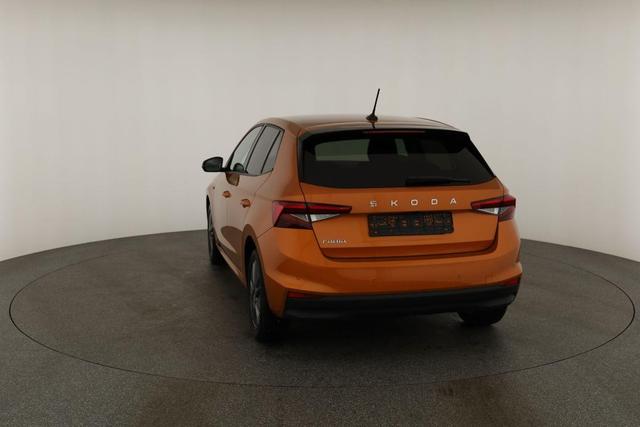 Skoda Fabia Tour 1.0 TSI DSG Tour, LED, Kamera, ACC, Winter, 1. Hand 