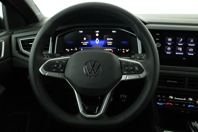 Volkswagen Taigo R-Line 1.5 TSI DSG R-Line, Navi, AHK, Matrix, Kamera, ACC, Winter, 4 J.-Garantie 