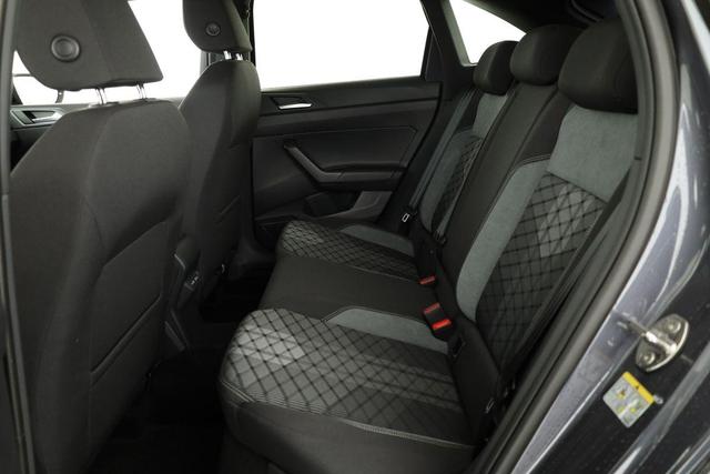 Volkswagen Taigo R-Line 1.5 TSI DSG R-Line, Navi, AHK, Matrix, Kamera, ACC, Winter, 4 J.-Garantie 