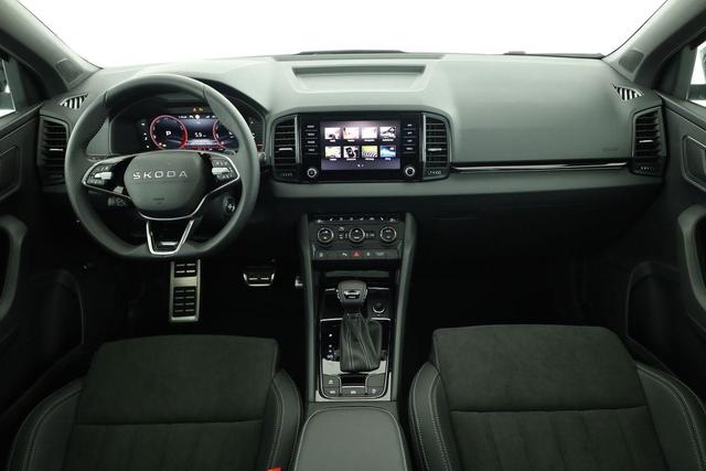 Skoda Karoq Sportline 4x4 2.0 TSI DSG Sportline, Pano, AHK, Navi, Matrix, Side, Winter, 5 J.-Garantie 