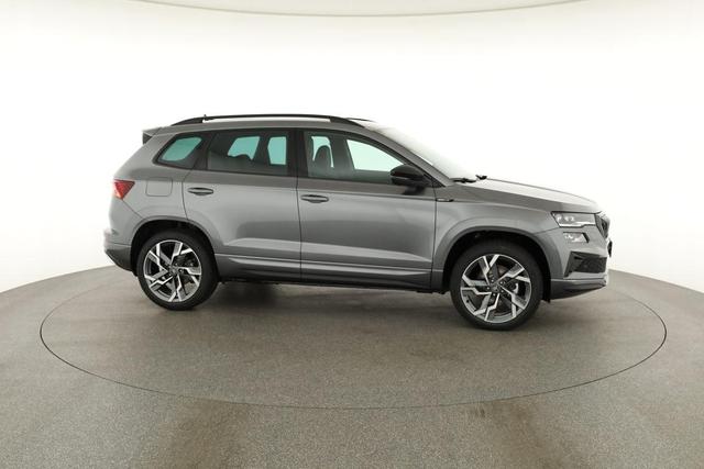 Skoda Karoq Sportline 4x4 2.0 TSI DSG Sportline, Pano, AHK, Navi, Matrix, Side, Winter, 5 J.-Garantie 