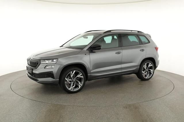 Skoda Karoq Sportline 4x4 2.0 TSI DSG Sportline, Pano, AHK, Navi, Matrix, Side, Winter, 5 J.-Garantie 