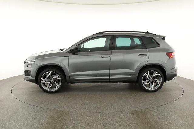 Skoda Karoq Sportline 4x4 2.0 TSI DSG Sportline, Pano, AHK, Navi, Matrix, Side, Winter, 5 J.-Garantie 