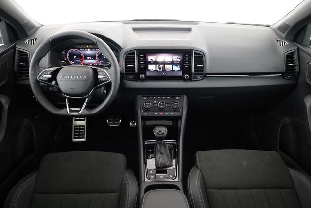 Skoda Karoq Sportline 4x4 2.0 TSI DSG Sportline, Pano, AHK, Navi, Matrix, Side, Winter, 5 J.-Garantie 