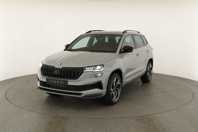 Skoda Karoq Sportline 4x4 2.0 TSI DSG Sportline, Pano, AHK, Navi, Matrix, Side, Winter, 5 J.-Garantie 
